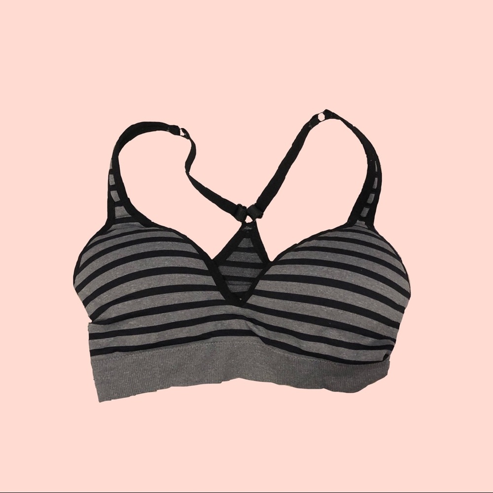black and grey bra